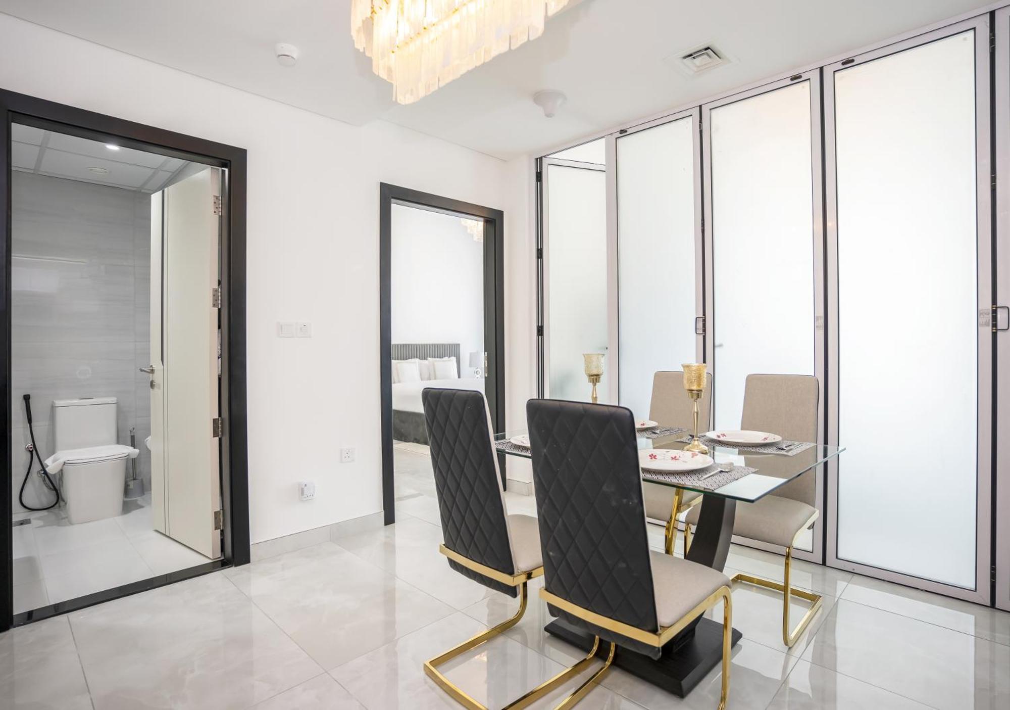 Apartment Homesgetaway -spacious 1br In Pearlz By Danube
