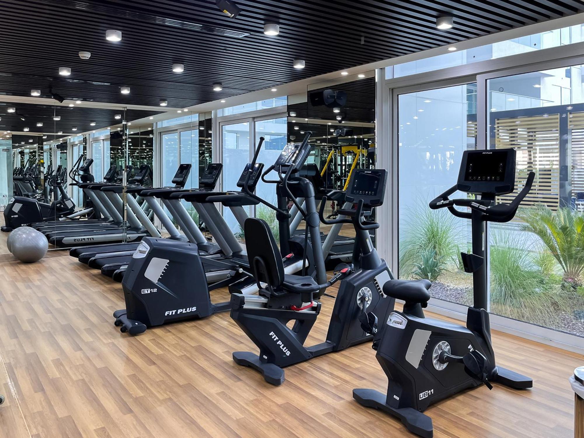 Apartment Homesgetaway -spacious 1br In Pearlz By Danube Dubai