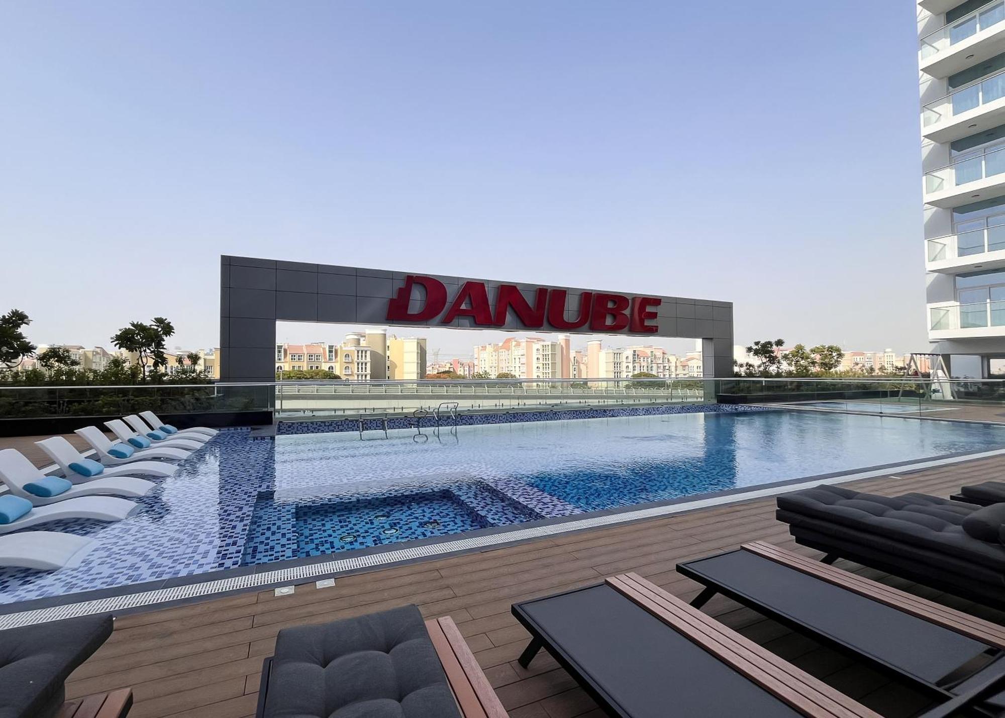 Apartment Homesgetaway -spacious 1br In Pearlz By Danube *